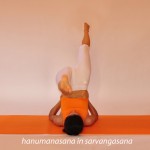 Η στάση του Χάνουμαν στη στάση των ώμων  /   Hanuman's pose in shoulder stand pose 